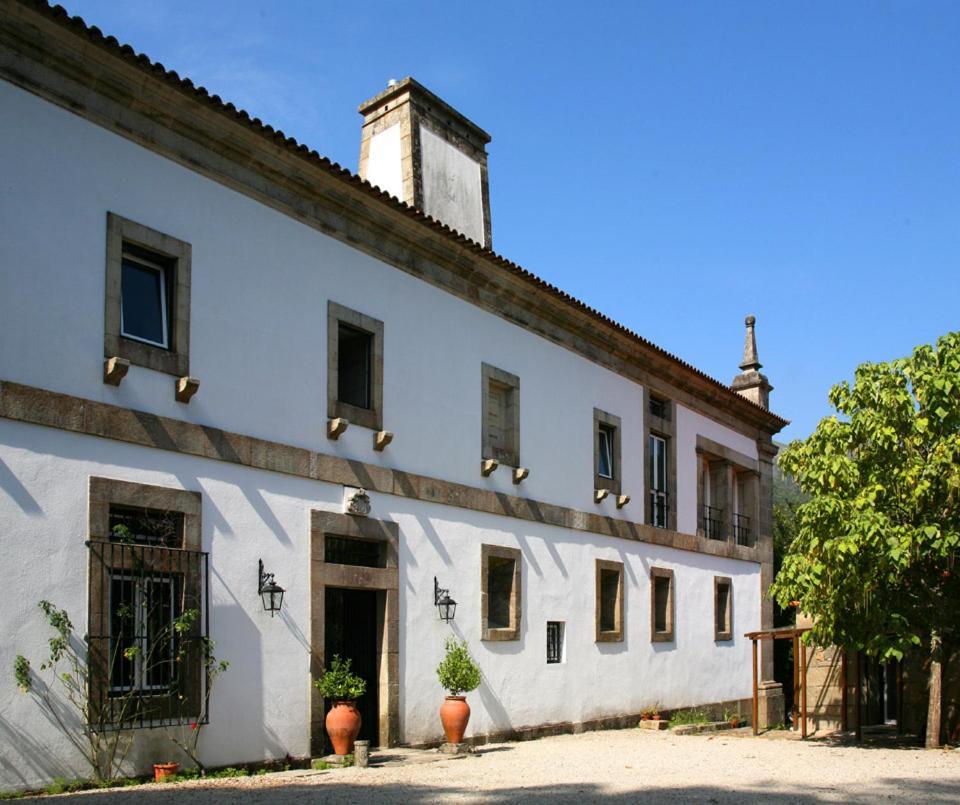 Mosteiro De S. Cristovao De Lafoes Sao Cristovao de Lafoes Exterior foto