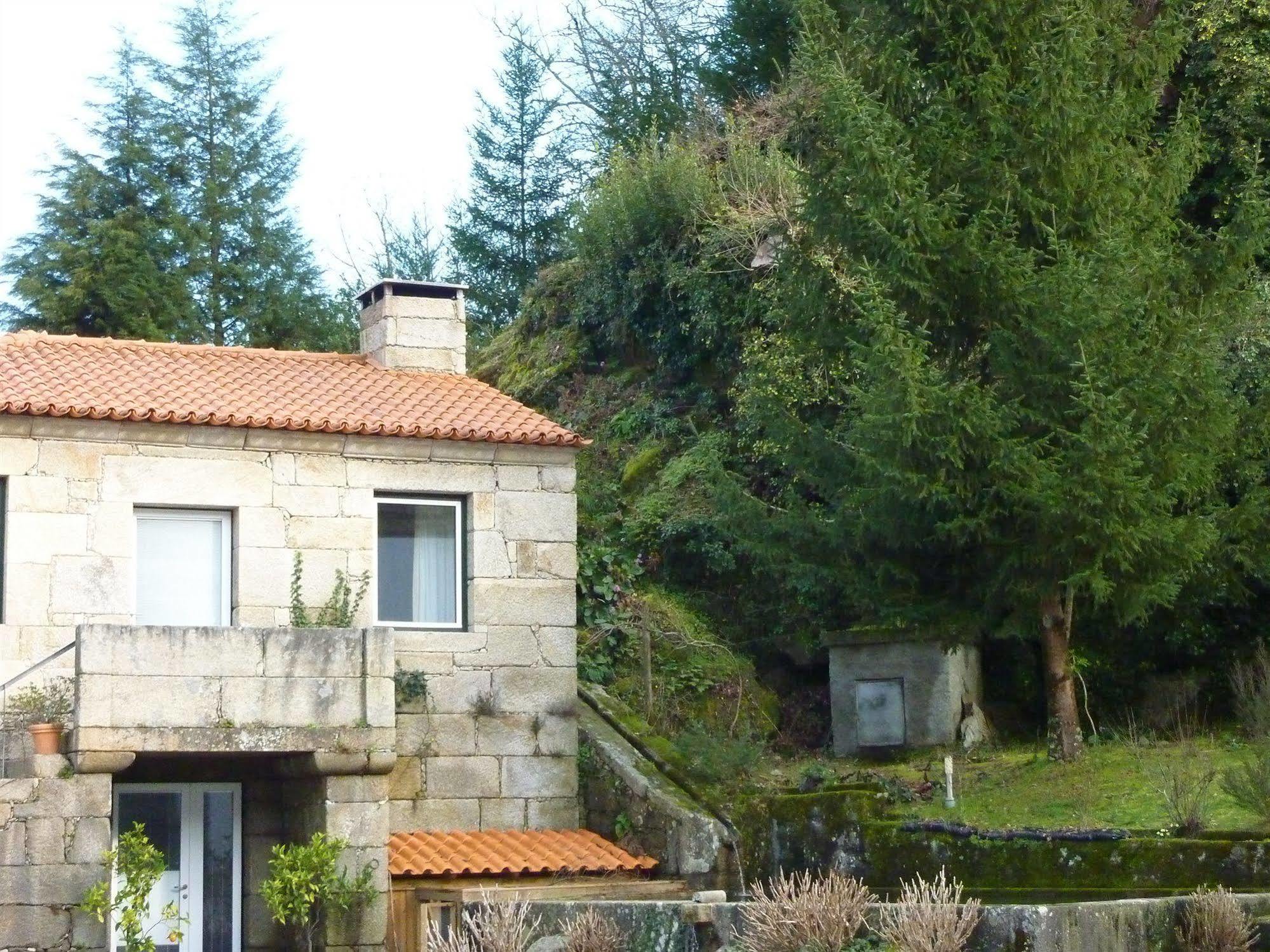 Mosteiro De S. Cristovao De Lafoes Sao Cristovao de Lafoes Exterior foto